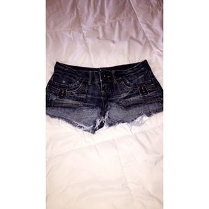 Cute distressed shorts